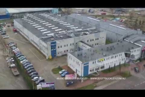 Film i zdjcia z drona w jednej z biaostockich fabryk sprztu przeciwpoarowego ratujcego ycie